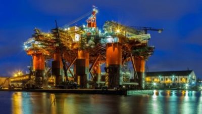 Harga Minyak Turun ke $70 Risiko Inflasi Global Belum Hilang
